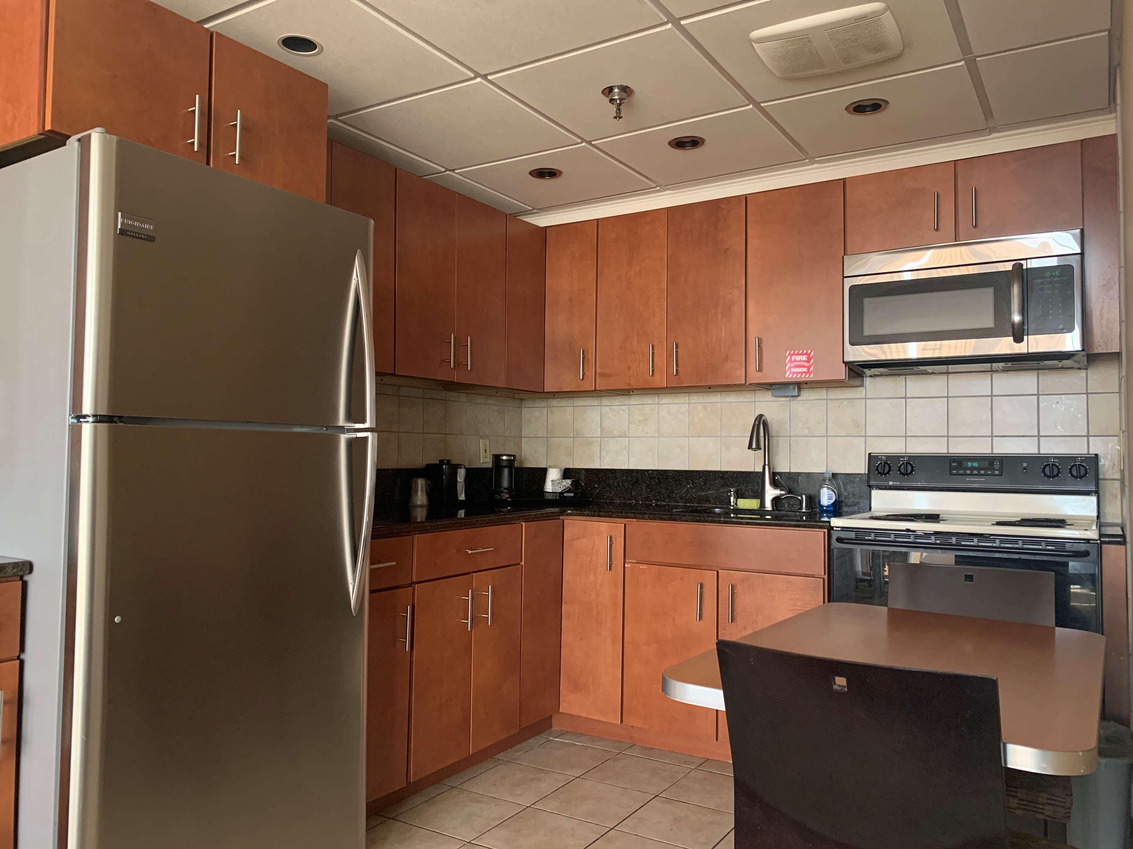 Best Western Executive Hotel New Haven-West Haven Esterno foto