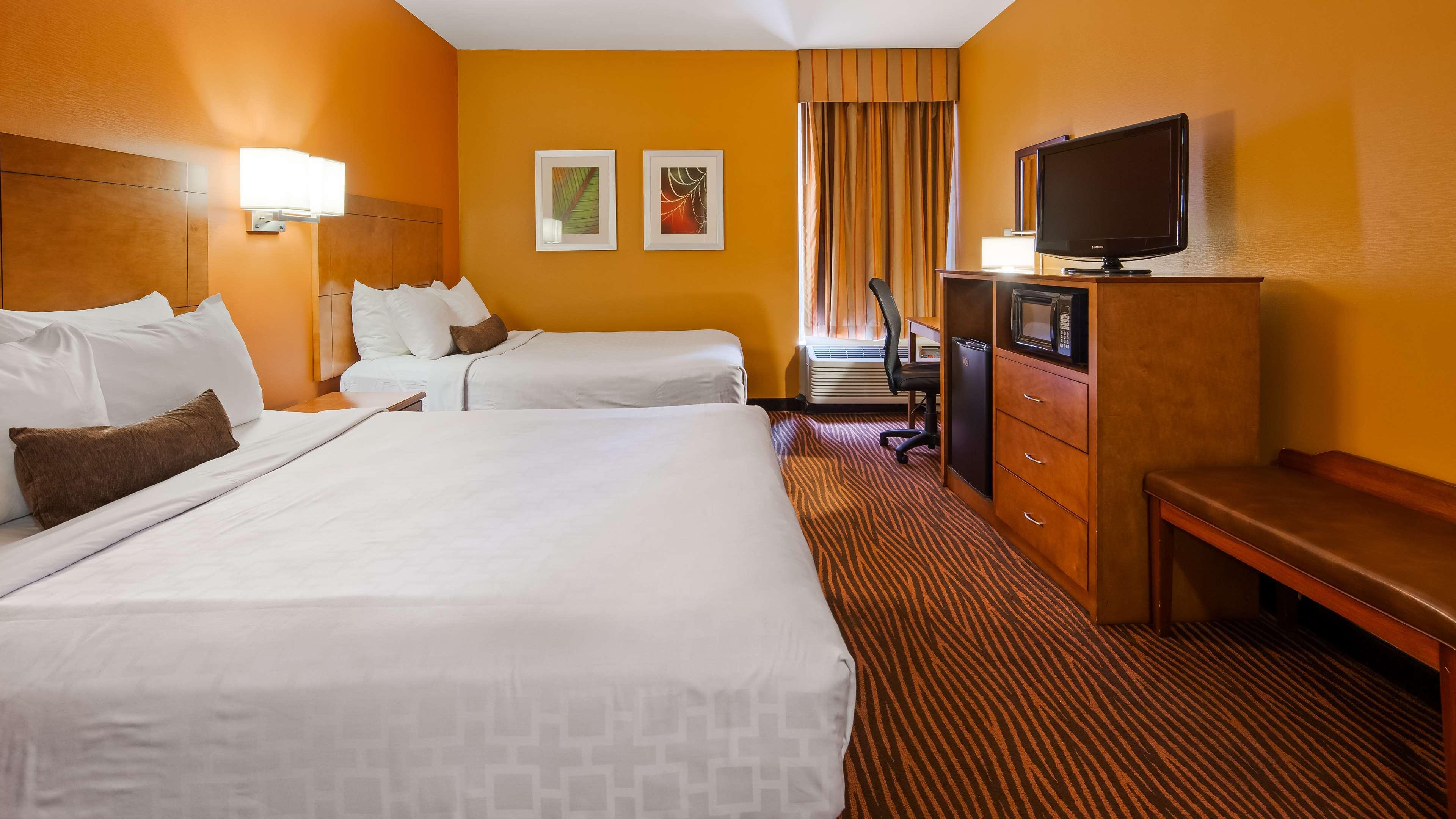 Best Western Executive Hotel New Haven-West Haven Esterno foto