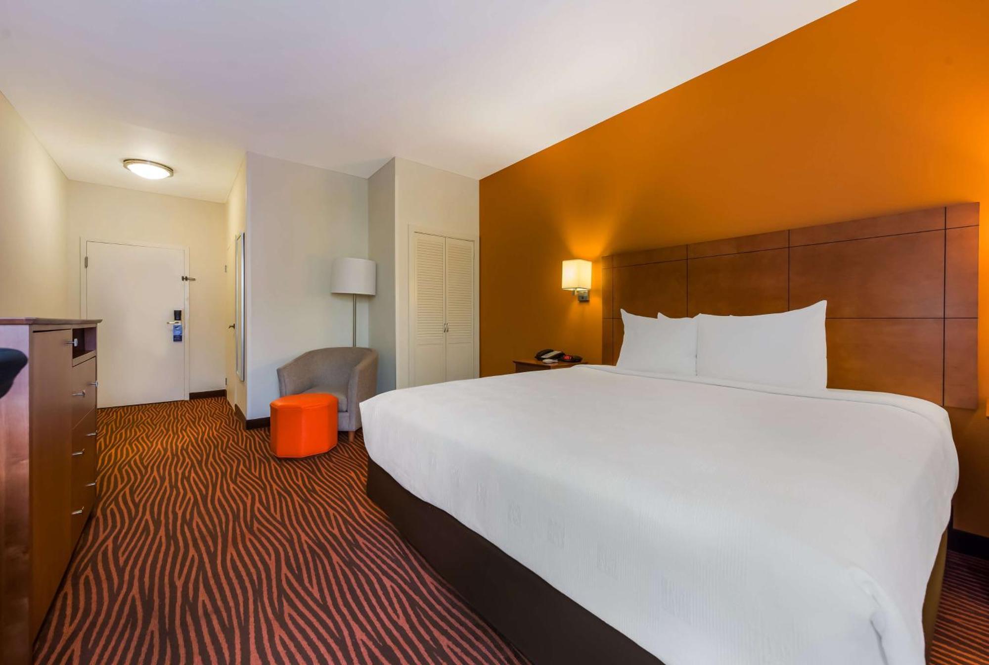 Best Western Executive Hotel New Haven-West Haven Esterno foto