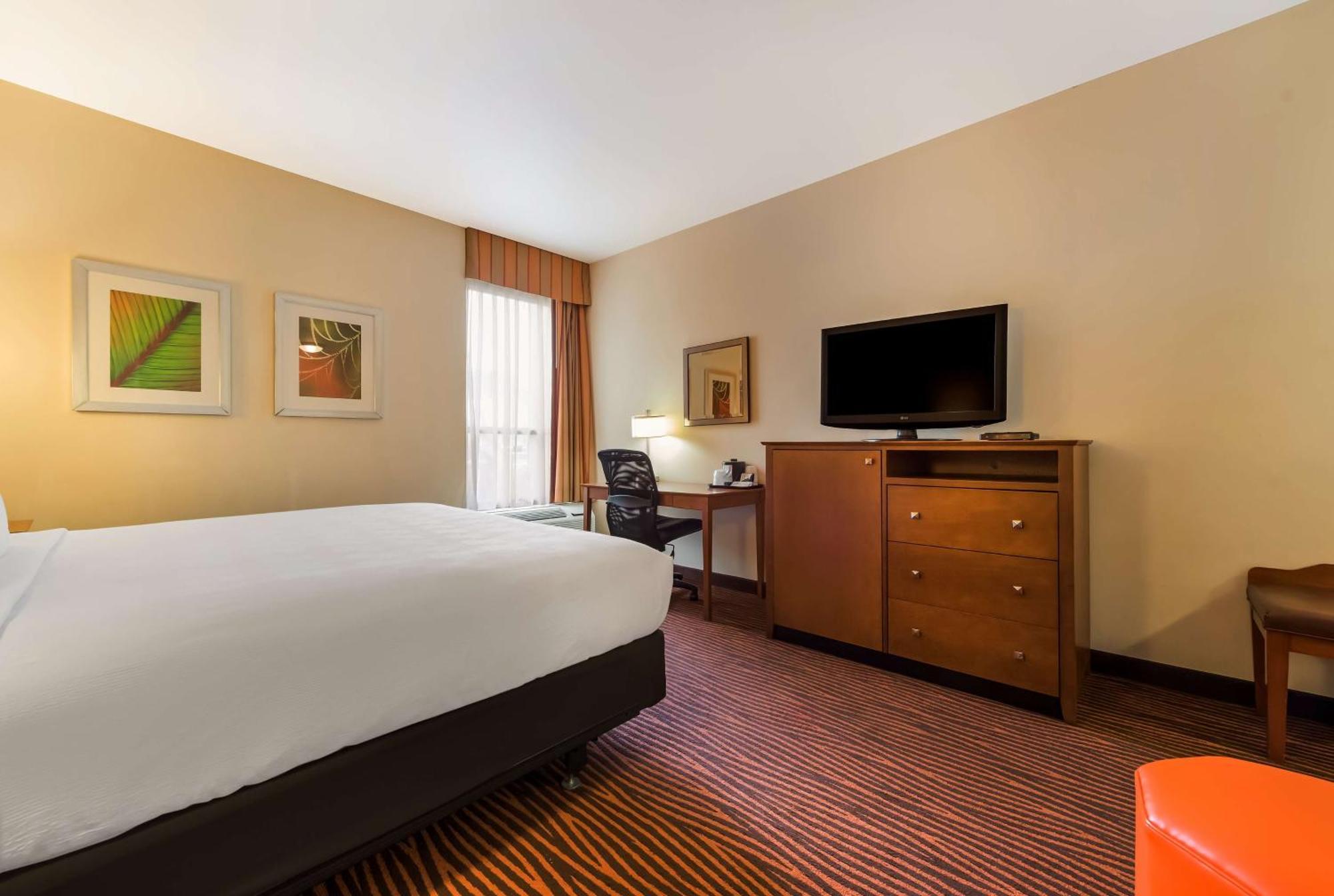 Best Western Executive Hotel New Haven-West Haven Esterno foto
