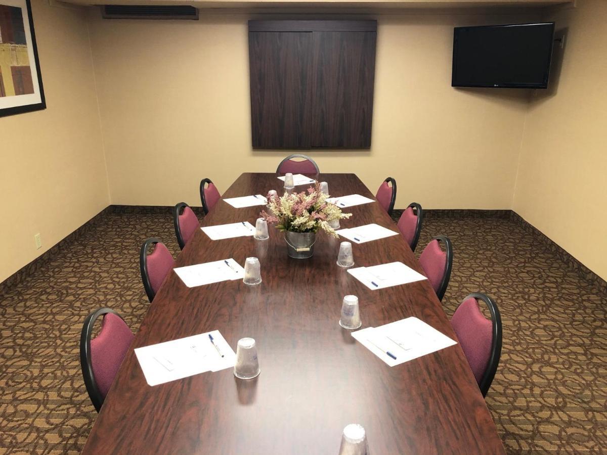 Best Western Executive Hotel New Haven-West Haven Esterno foto