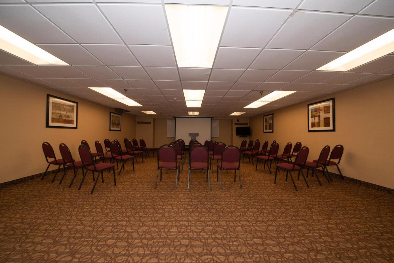 Best Western Executive Hotel New Haven-West Haven Esterno foto